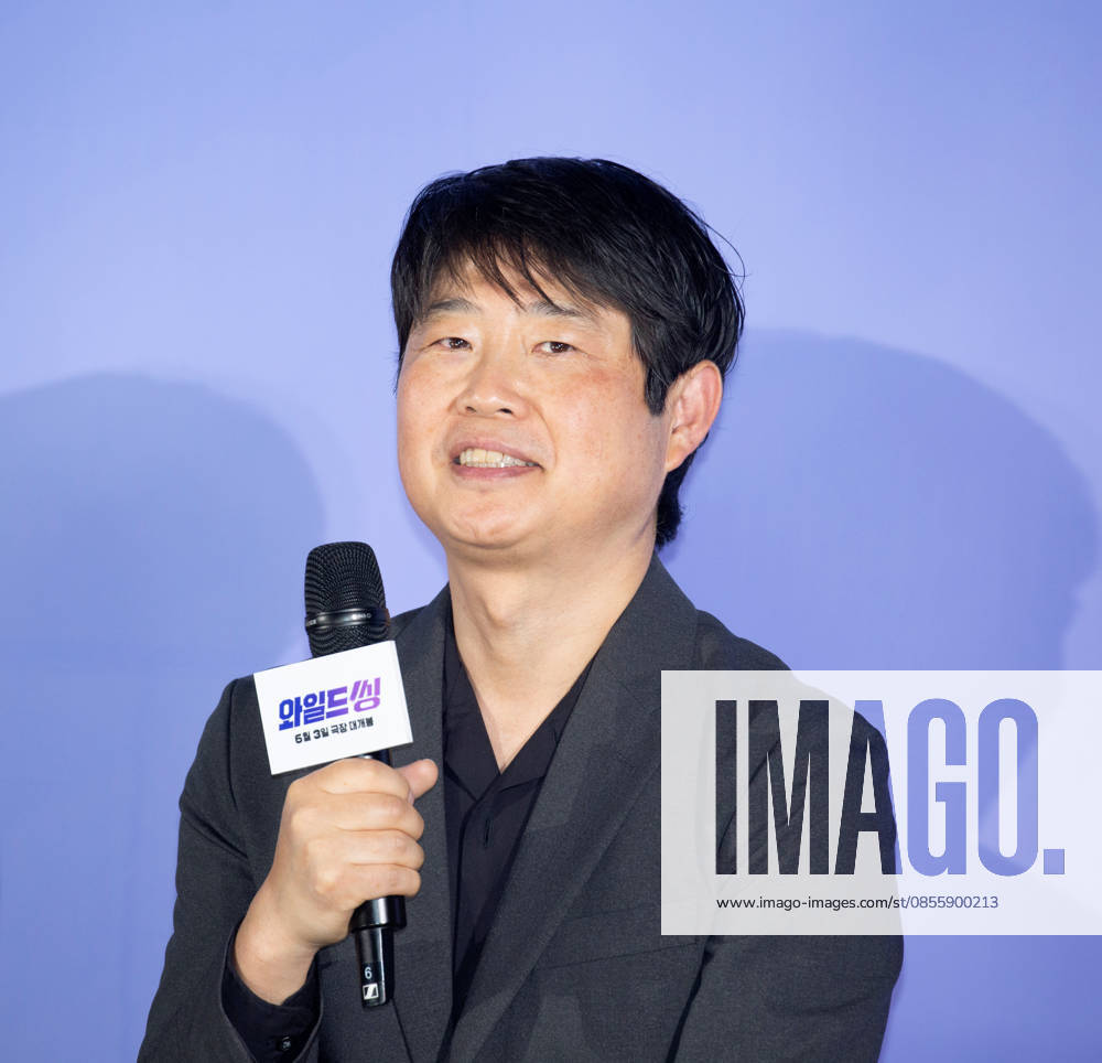 : Director Son Jae-Gon at a press conference for the movie Wild Sing in Seoul, South Korea. The Korean comedy movie recreates earlier era of K-pop scene. aflo_329511228
