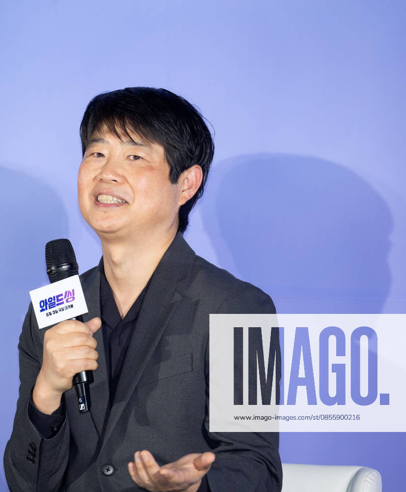 : Director Son Jae-Gon at a press conference for the movie Wild Sing in Seoul, South Korea. The Korean comedy movie recreates earlier era of K-pop scene. aflo_329511239