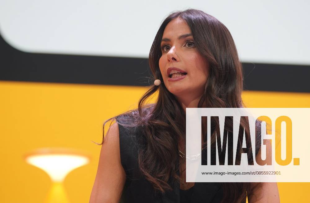 GER, Hamburg, trade fair, exhibition halls, Online Marketing Rockstars Festival, event for digital marketing and technology, OMR Expo, trade fair, OMR Festival 2026 in Hamburg, Lea Wagner ARD, sports presenter, TV expert, journalist CE