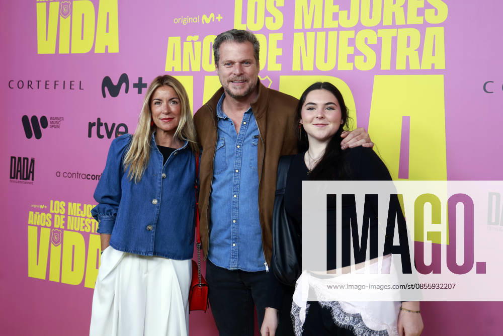 Hombres G premiere their film, Los mejores anos de nuestra vida Jota Abril during the premiere of the film Los mejores anos de nuestra vida , on May 7, 2026, in Madrid Spain It is an intimate and emotional portrait of Hombres G, a band that marked several generations and is still as relevant as in its beginnings Through unpublished material and a contemporary look, the documentary celebrates 40 years of friendship, music and endless energy 07 MAY 2026 Madrid Madrid Madrid Espana