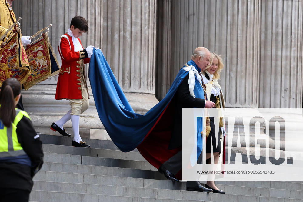London, UK. King Charles III, accompanied by his Page and Dame Susan Langley, departs St Paul s Cathedral after attending a service of the Order of St Michael and St George, one of the chivalric orders from which honours are granted annually on the advice of the Prime Minister. London UK - ZUMAl94_ 20260507_zaf_l94_091