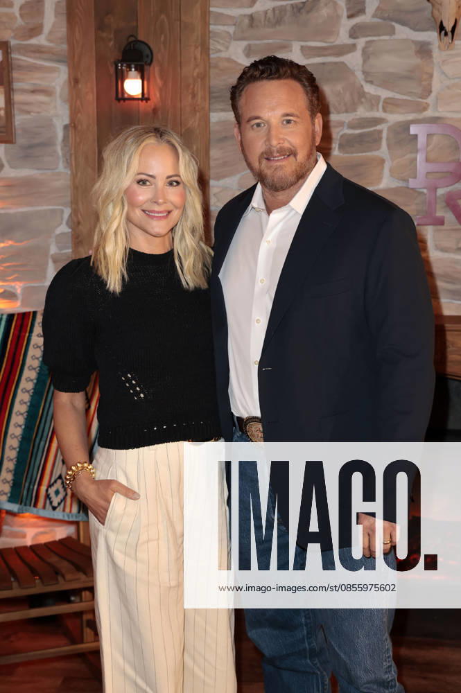 Cynthia Daniel with husband Cole Hauser at the special screening of the Paramount series Dutton Ranch at the Delphi Filmpalast am Zoo Kino Berlin, 07 05 2026 Foto:xS.xGabschx xFuturexImagex dutton_6526
