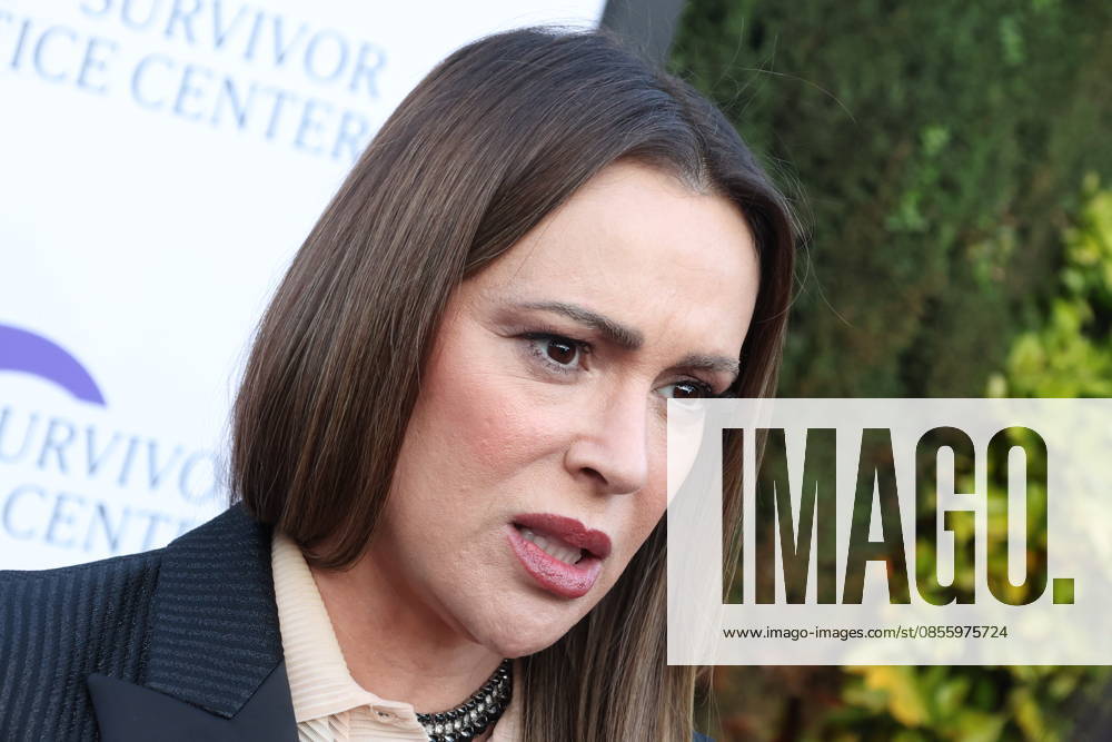 Alyssa Milano attends the 2026 Bridge to Justice Gala in Los Angeles Los Angeles CA May 7 Alyssa Milano attends the 2026 Bridge to Justice Gala hosted by The Survivor Justice Center on May 7, 2026 Credit AdMedia 455688 2026 05 07 Los Angeles United States Milano, Alyssa