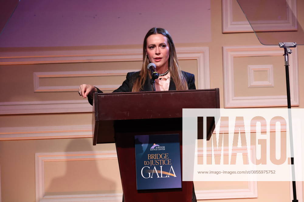 Alyssa Milano attends the 2026 Bridge to Justice Gala in Los Angeles Los Angeles CA May 7 Alyssa Milano speaks at the 2026 Bridge to Justice Gala hosted by The Survivor Justice Center on May 7, 2026 Credit AdMedia 455688 2026 05 07 Los Angeles United States Milano, Alyssa