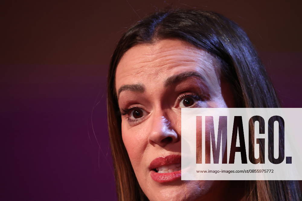 Alyssa Milano attends the 2026 Bridge to Justice Gala in Los Angeles Los Angeles CA May 7 Alyssa Milano speaks at the 2026 Bridge to Justice Gala hosted by The Survivor Justice Center on May 7, 2026 Credit AdMedia 455688 2026 05 07 Los Angeles United States Milano, Alyssa