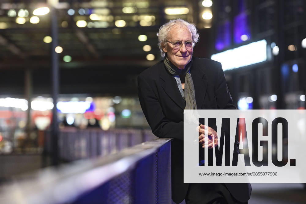 August Zirner at an exclusive photo shoot before the screening of the movie The Lost Man at the Raschplatz cinema in Hanover, 07 05 2026 Foto:xN.xHeuselx xFuturexImagex zirner_6505