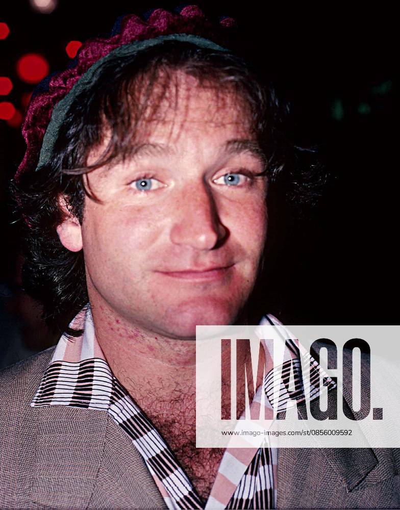 ROBIN WILLIAMS May 18, 2005 - ROBIN WILLIAMS 1992. 12236. ALLAN S. ADLER-