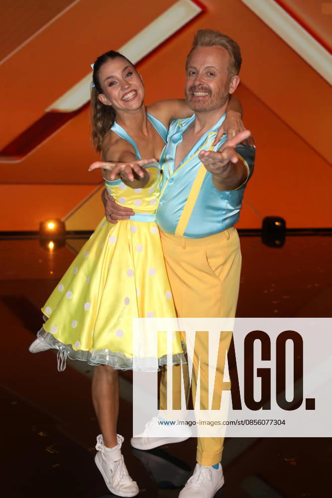 Lets Dance Show 9 in Cologne Ross Antony and dancer Mariia Maksina at the 9 dance show of the 19 season of the RTL dance show Lets Dance at the Coloneum Cologne NRW Germany