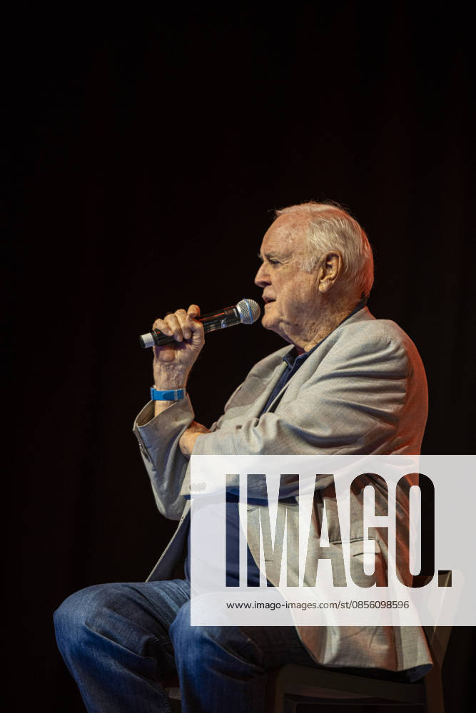 s-Hertogenbosch, Noord-Brabant, Netherlands: On May 9, 2026, actor and comedian JOHN CLEESE, participates in a Q&A session at Comic Con Holland in s-Hertogenbosch, Netherlands, May 9, 2026. s-Hertogenbosch Netherlands - ZUMAp202 20260509_zip_p202_003