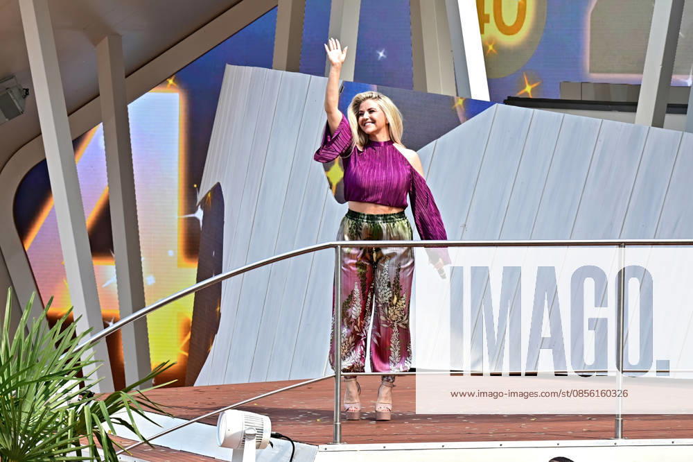ZDF Fernsehgarten singer Beatrice Egli during the ZDF entertainment show Fernsehgarten on 10 05 2026 in Mainz 20260510MWI120394