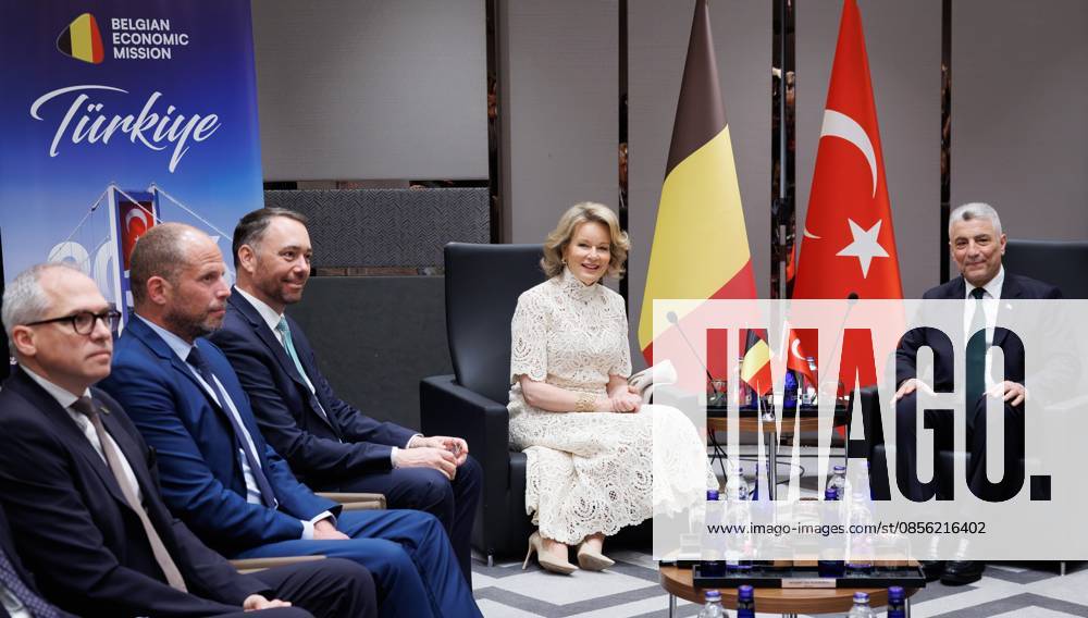 Flemish Minister-President Matthias Diependaele, Minister of Defence and Foreign Trade Theo Francken, Vice-prime minister and Minister of Foreign Affairs Maxime Prevot, Queen Mathilde of Belgium and Turkish Minister of Trade Omer Bolat pictured during day two of a Belgian economic mission to Turkey, in Istanbul on Monday 11 May 2026. The Queen of the Belgians is visiting Turkey from 10 to 14 May. BENOITxDOPPAGNE 173475097