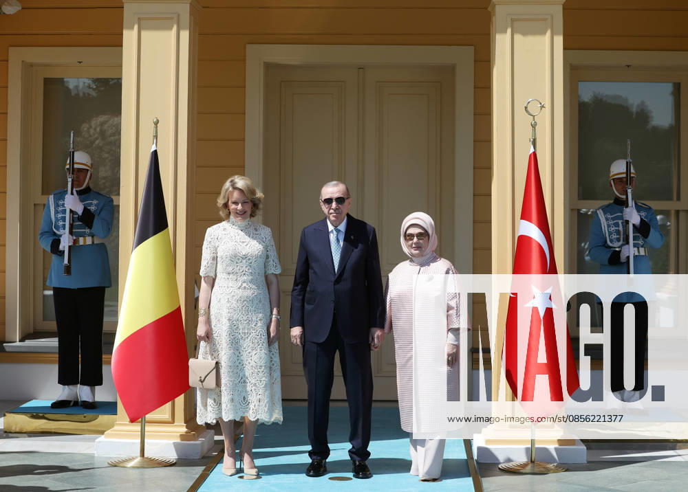 Turkish President Recep Tayyip Erdogan ISTANBUL, TURKIYE - MAY 11: (---- - MANDATORY CREDIT - TURKISH PRESIDENCY MUSTAFA KAMACI HANDOUT - NO MARKETING NO ADVERTISING CAMPAIGNS - DISTRIBUTED AS A SERVICE TO CLIENTS----) Turkish President Recep Tayyip Erdogan and Turkish First Lady Emine Erdogan meet with Queen Mathilde of Belgium at Dolmabahce Palace in Istanbul, Turkiye, on May 11, 2026. TUR Presidency Mustafa Kamaci Anadolu Istanbul Turkey. Editorial use only. Please get in touch for any other usage.