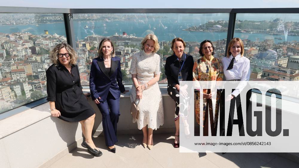 Queen Mathilde of Belgium (C) pictured at the event the business world and entrepreneurship as drivers of women s empowerment discussion, on day two of a Belgian economic mission to Turkey, in Istanbul on Monday 11 May 2026. The Queen of the Belgians is visiting Turkey from 10 to 14 May. BENOITxDOPPAGNE 173502197