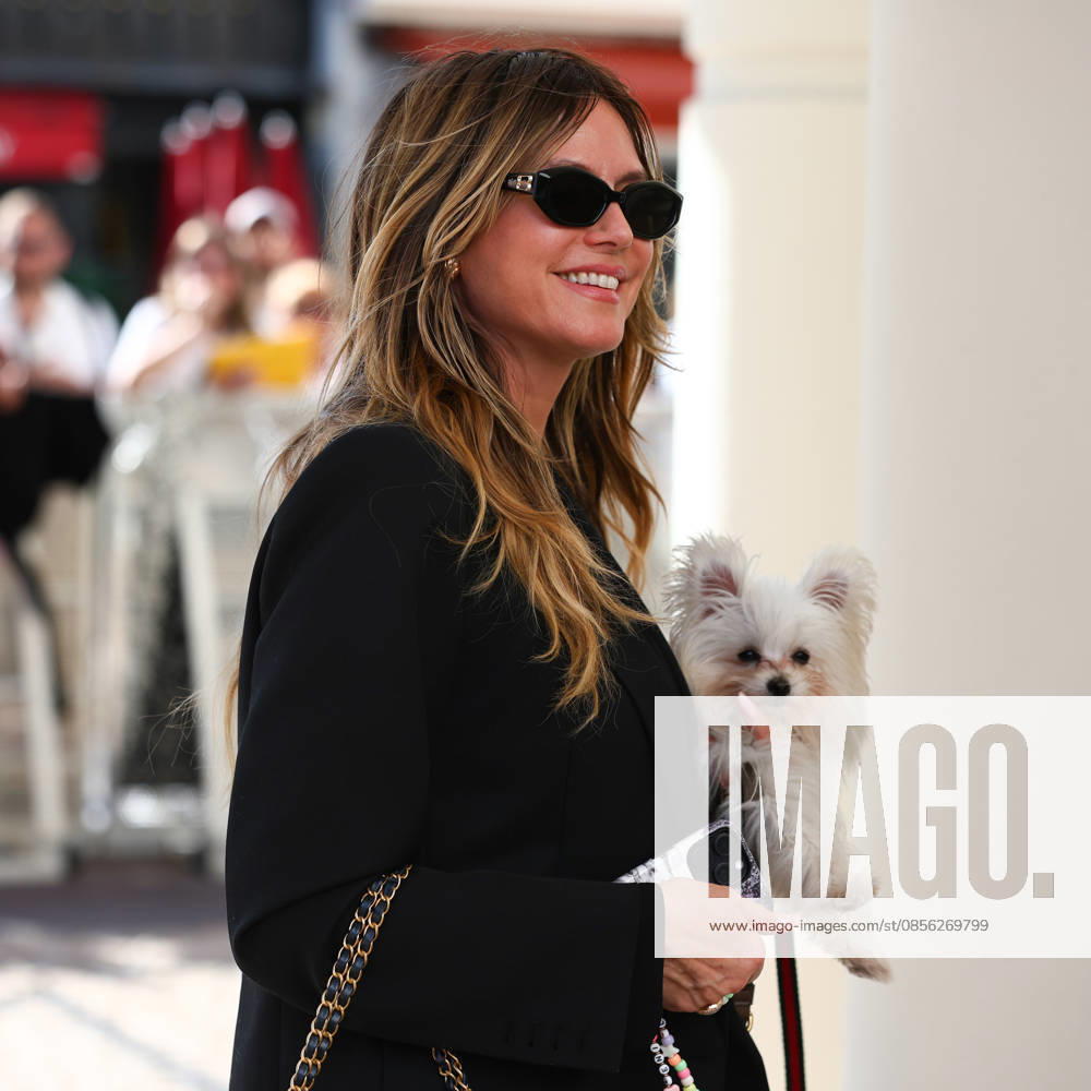 Cannes, Cote D azur, France: HEIDI KLUM arrives in Cannes one day ahead of the 79th Annual Cannes Film Festival in Cannes, France Cannes France - ZUMAc179 20260511_zep_c179_007