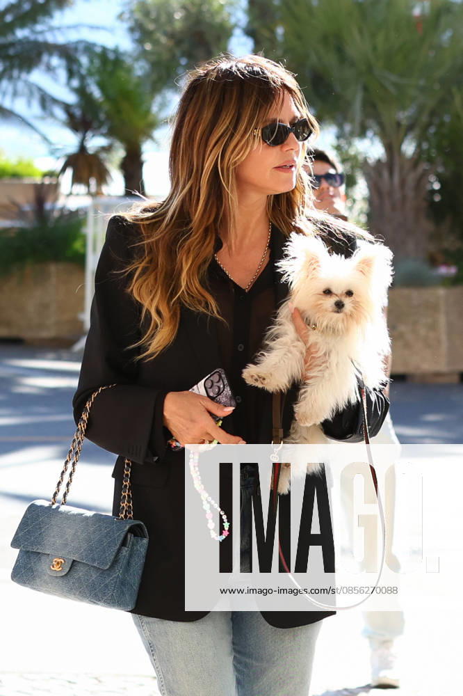 Cannes, Cote D azur, France: HEIDI KLUM arrives in Cannes one day ahead of the 79th Annual Cannes Film Festival in Cannes, France Cannes France - ZUMAc179 20260511_zep_c179_016