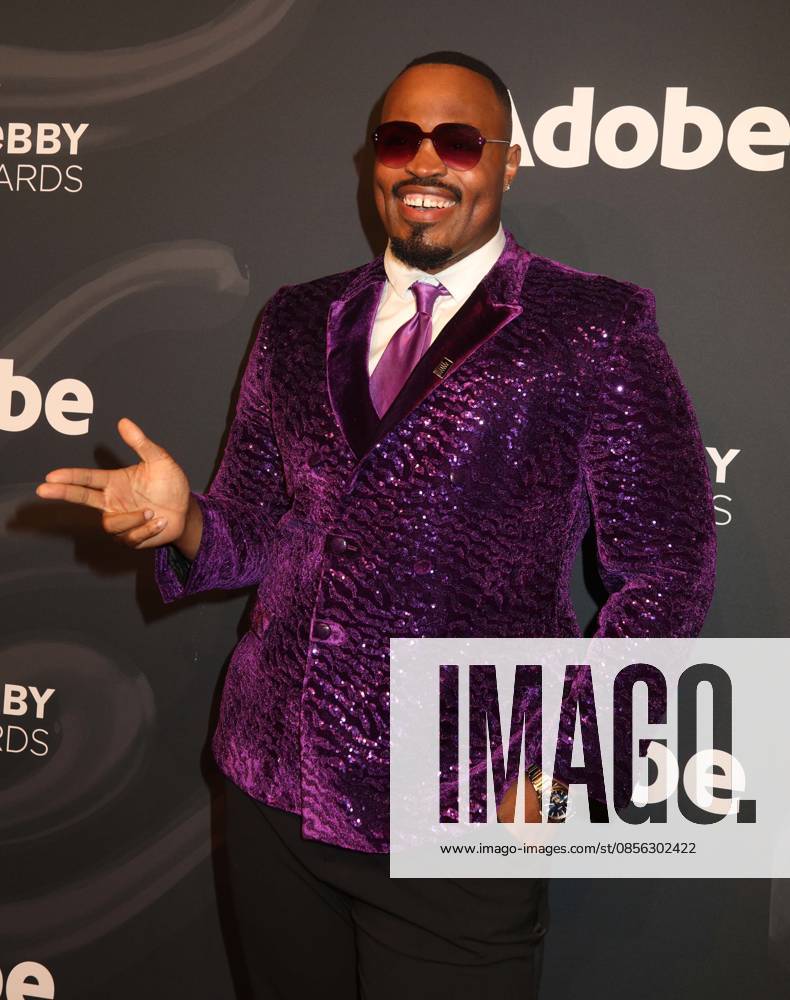 Artist THADDEUS COATES also known as HIPPY POTTER seen during the red carpet arrivals for the 30th Annual Webby Awards held at Cipriani Wall Street. New York USA - ZUMAk03_ 20260511_zaf_k03_022