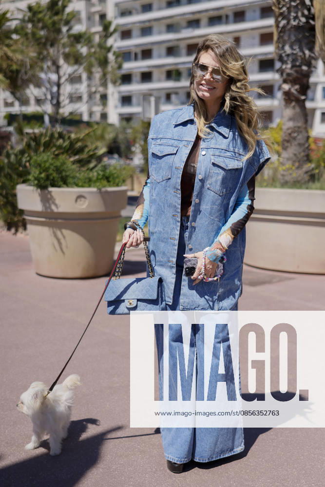 Cannes Heidi Klum Exits Martinez MP Cannes, France- May 12: Heidi Klum arrives to Hotel Martinez beach restaurant during 79th Festival of Cannes, on May 12, 2026 in Cannes, France. Photo by Marco Piovanotto ABACAPRESS:COM Cannes France