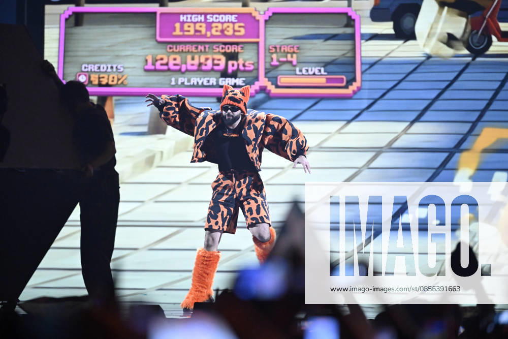 Akylas representing Greece with the song Ferto during Semi Final 1 of the 70th Eurovision Song Contest ESC at the Wiener Stadthalle in Vienna, Austria, Tuesday, May 12, 2026 VIENNA AUSTRIA