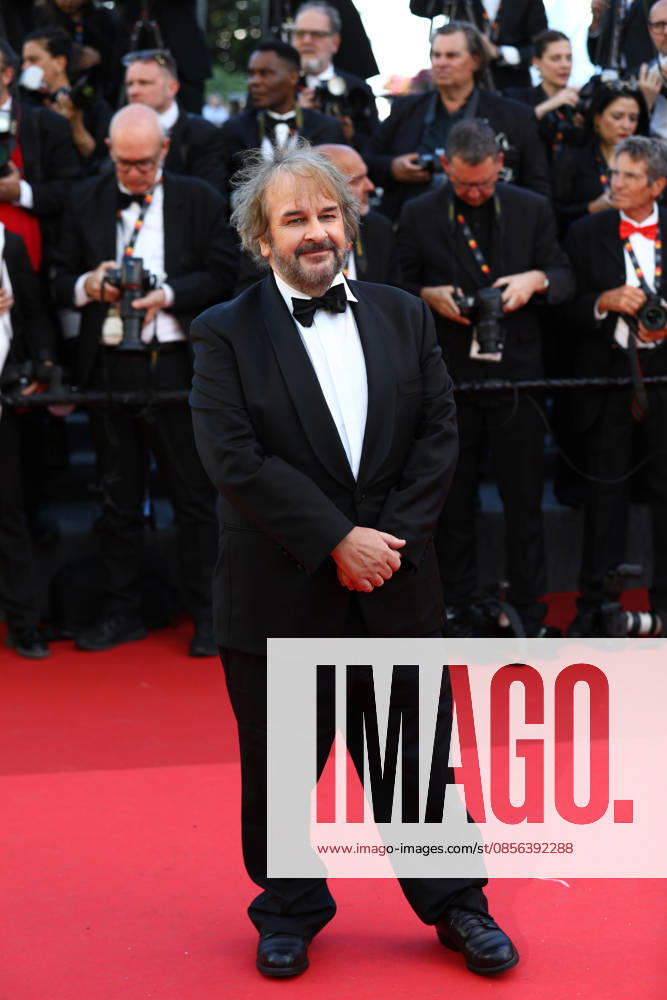 Cannes, Cote D azur, France: PETER JACKSON during the red carpet for the premiere screening of THE ELECTRIC KISS at the 79th Annual Cannes Film Festival at Palais des Festivals in Cannes, France Cannes France - ZUMAc179 20260512_zep_c179_143