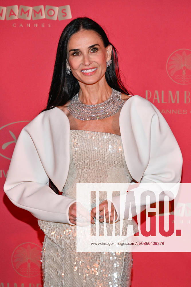 Cannes Opening Dinner JR Demi Moore attending the Opening Dinner of the 79th Cannes Film Festival in Cannes, France on May 12, 2026. Photo by Julien Reynaud APS-Medias ABACAPRESS.COM Cannes France
