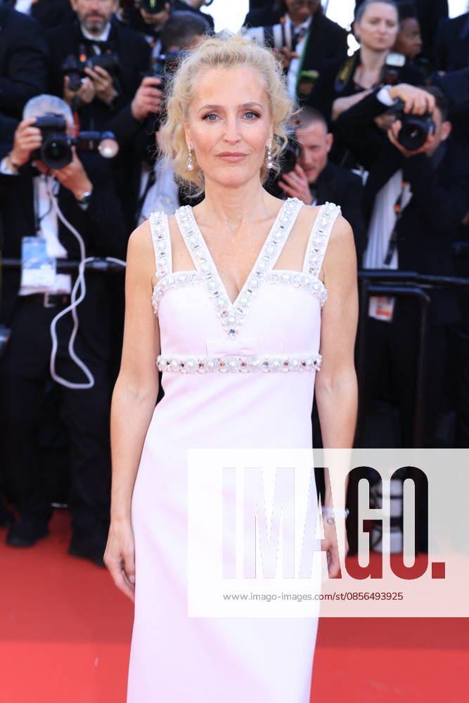 Cannes - La Vie D une Femme Red Carpet Gillian Anderson at the red carpet screening of La Vie d’une Femme during the 79th Cannes Film Festival in Cannes, France on May 13, 2026. Photo by Jerome Domine ABACAPRESS.COM Cannes France