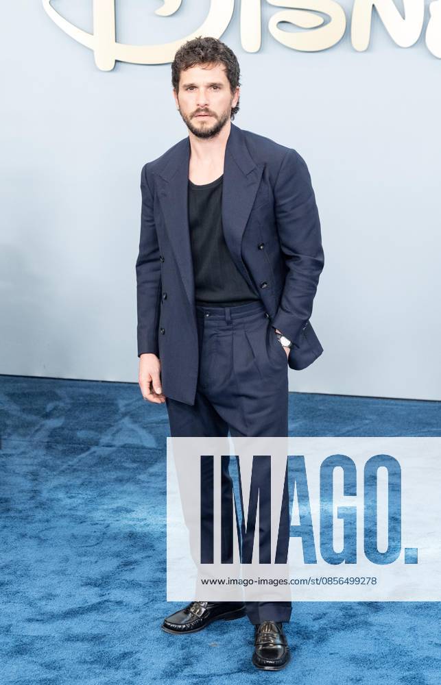 New York, NY, USA on May 12, 2026: Kit Harington attends Disney s 2026 Upfront presentation at Jacob Javits Center Bronx USA - ZUMAr339 20260512_znp_r339_189