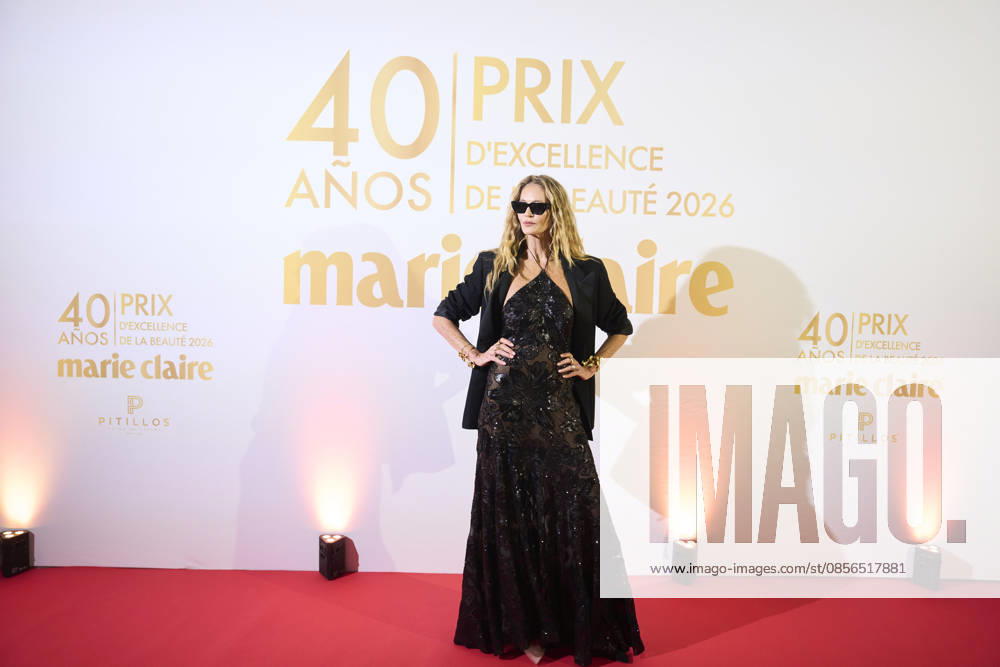Elle Macpherson attends Prix dÃ¢â‚¬â ¢Excellence de la Beaute red carpet at Real Casino on May 13, 2026 in Madrid, Spain Madrid Spain - ZUMAg15_ 20260513_zaf_g15_043