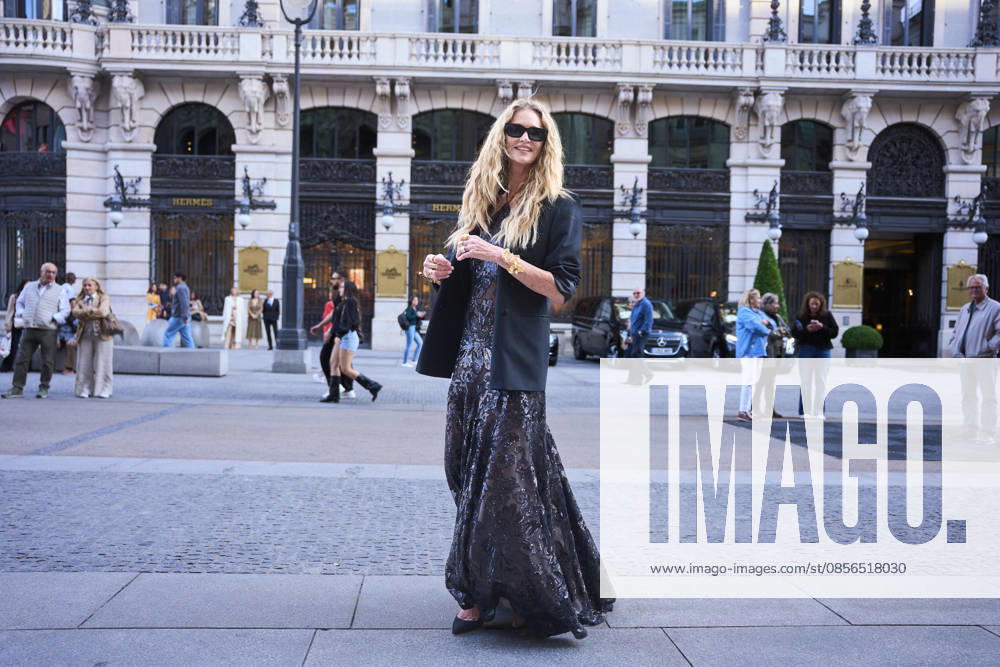 Elle Macpherson attends Prix dâ€⠢Excellence de la Beaute red carpet at Real Casino on May 13, 2026 in Madrid, Spain Madrid Spain - ZUMAg15_ 20260513_zaf_g15_041