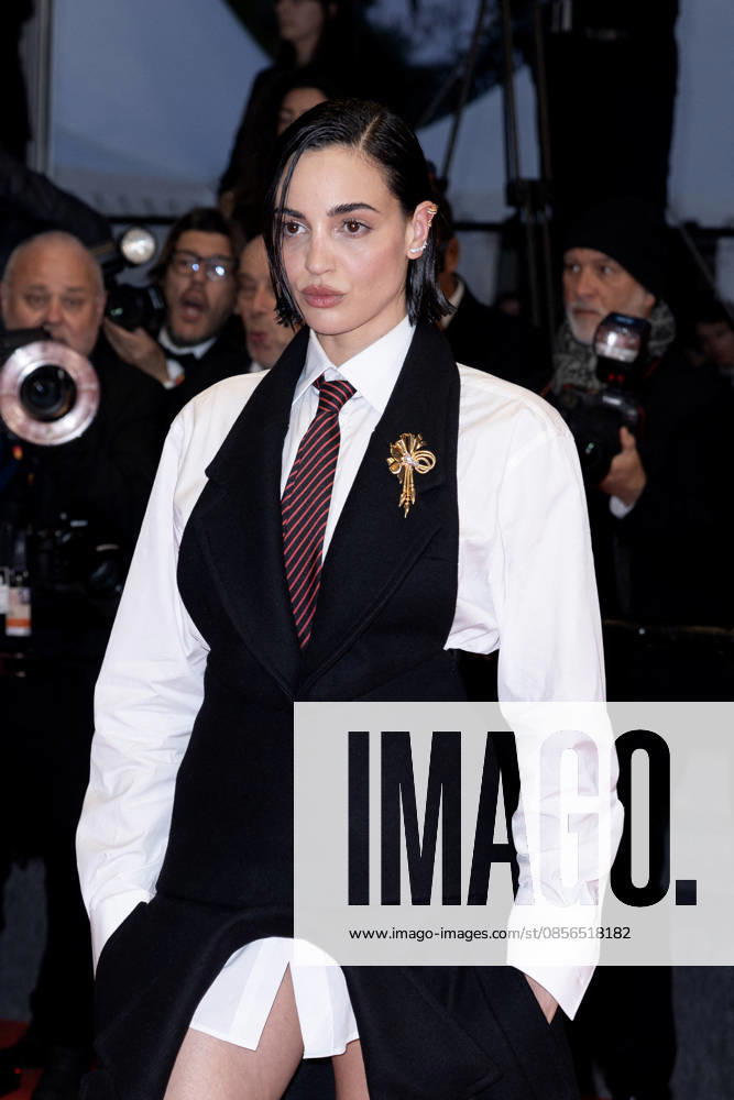Souheila Yacoub Montée des marches du film Labandon lors du 79ème Festival International du Film de Cannes, le 13 mai 2026 Olivier Borde Bestimage Red carpet for Forsaken at the 79th Cannes International Film Festival on May 13, 2026 Cannes France