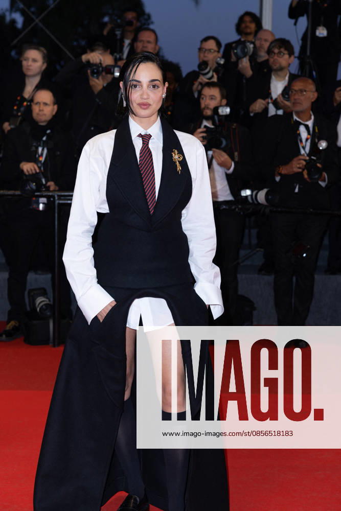 Souheila Yacoub Montée des marches du film Labandon lors du 79ème Festival International du Film de Cannes, le 13 mai 2026 Olivier Borde Bestimage Red carpet for Forsaken at the 79th Cannes International Film Festival on May 13, 2026 Cannes France