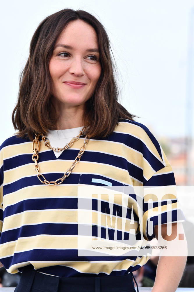 79th Cannes International Film Festival Photocall du film La Vénus Electrique 79th Cannes International Film Festival LA VENUS ELECTRIQUE photocall Anaïs Demoustier poses during La Vénus Electrique The Electric Kiss photocall at the 79th annual Cannes Film Festival at Palais des Festivals Thomas Bohlen Starface 2026 05 12 455951 2026 05 13 Cannes France