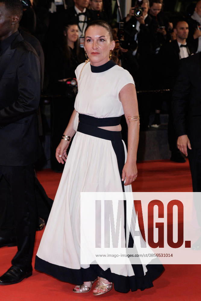Mickaëlle Paty sister of Samuel Paty Descente des marches du film Labandon lors du 79ème Festival International du Film de Cannes, le 13 mai 2026 Olivier Borde Bestimage People leaving the red carpet for Forsaken at the 79th Cannes International Film Festival on May 13, 2026 Cannes France
