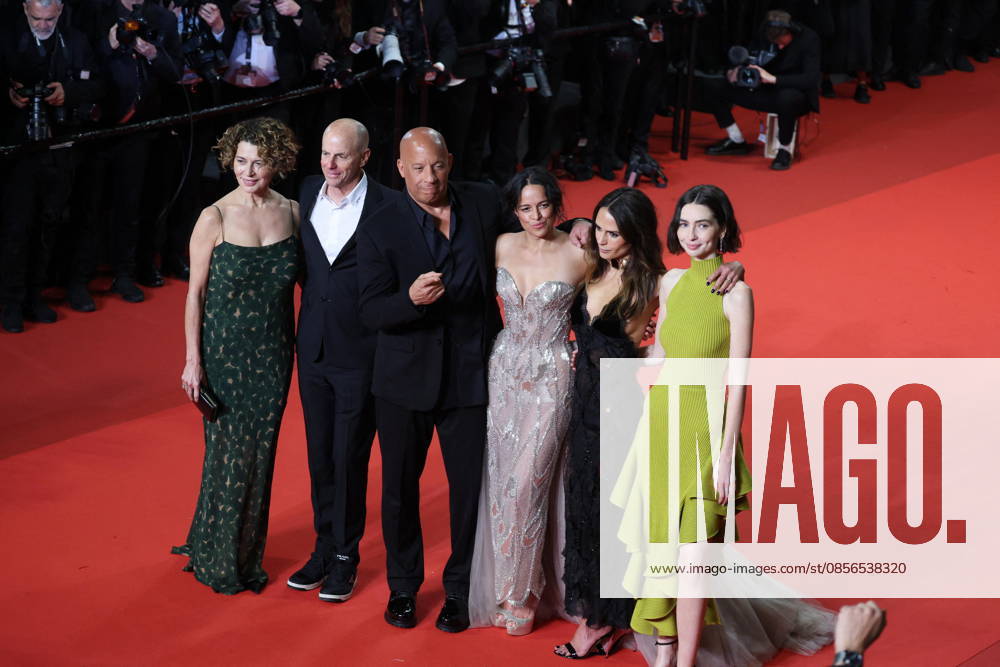 Donna Langley, Neal H Moritz, Vin Diesel, Michelle Rodriguez, Jordana Brewster, Meadow Walker Montée des marches du film The Fast and the Furious lors du 79ème Festival International du Film de Cannes, le 13 mai 2026 Jacovides Moreau Bestimage Red carpet for The Fast and the Furious at the 79th Cannes International Film Festival on May 13, 2026 Cannes France