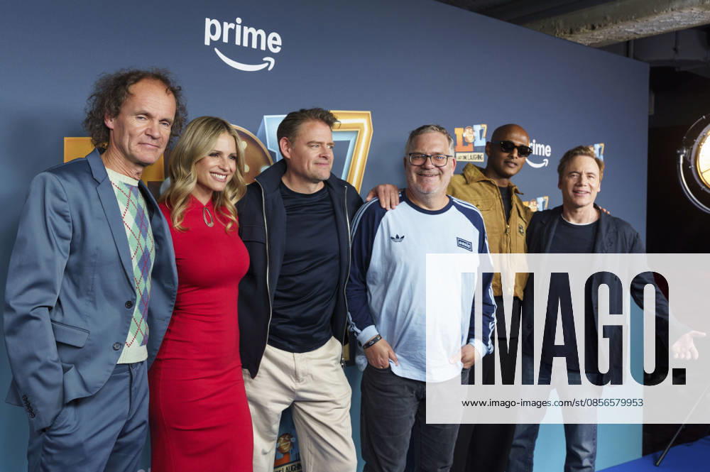 Olaf Schubert, Michelle Hunziker, Max Giermann, Elton, Tedros Teddy Teclebrhan und Michael Bully Herbig bei der Premiere der 7. Staffel der Prime Video Comedy-Gameshow LOL: Last One Laughing in der Astor Film Lounge im Arri Kino. München, 13.05.2026 Foto:xN.xKolinzx xFuturexImagex lol_6593
