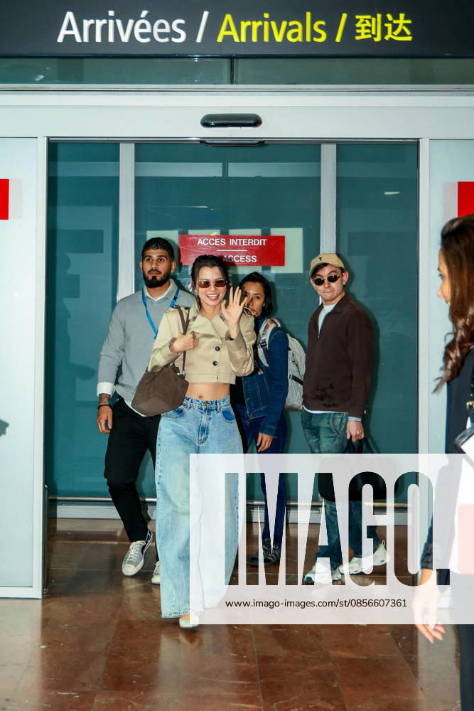 Becky Armstrong arrives at the Nice airport ahead of the 79th Cannes Film Festival, France, on May 14, 2026 Laetitia Notarianni Bestimage Celebs arrive at the Nice airport ahead of the 79th Cannes Film Festival, France, on May 14, 2026 Nice France