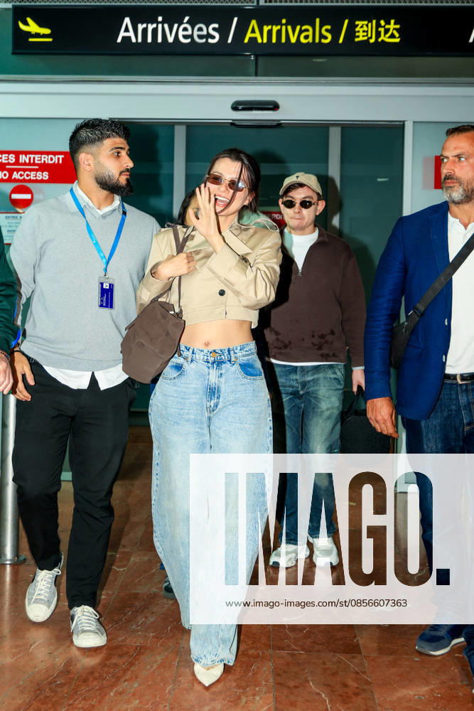 Becky Armstrong arrives at the Nice airport ahead of the 79th Cannes Film Festival, France, on May 14, 2026 Laetitia Notarianni Bestimage Celebs arrive at the Nice airport ahead of the 79th Cannes Film Festival, France, on May 14, 2026 Nice France