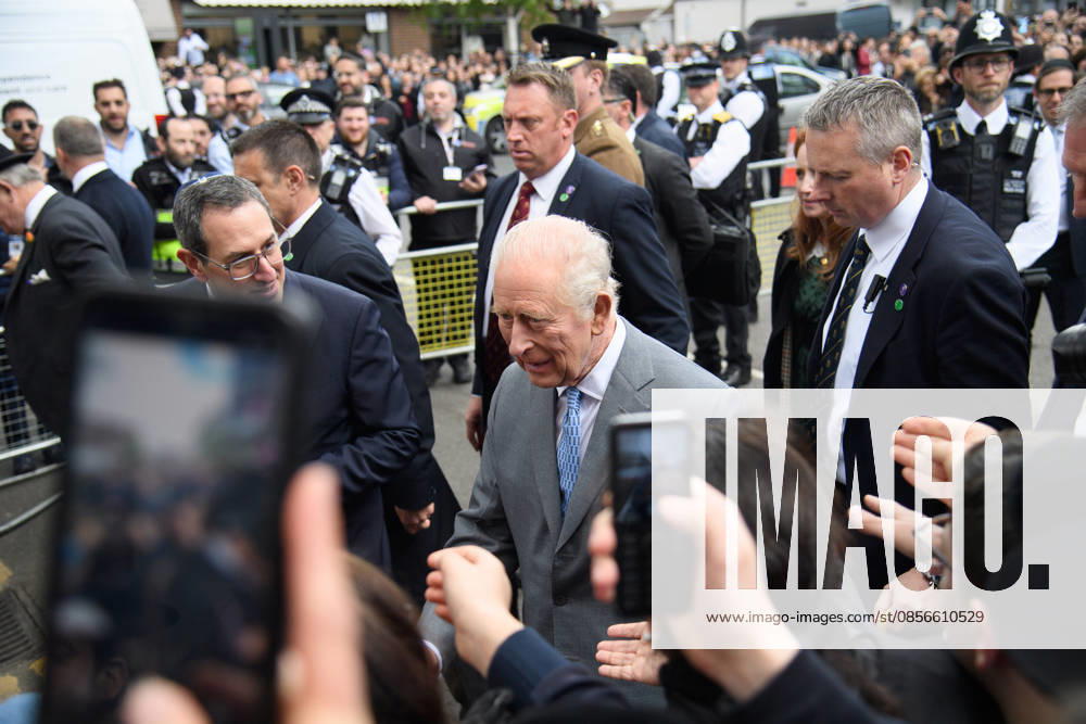 King Charles III Visits Golders Green, London, UK - Thursday 14 May 2026 King Charles III visits members of the Jewish community in Golders Green, London, England, UK on Thursday 14 May, 2026 to show solidarity and support., Credit:Justin Ng Avalon UK, England, London, Golders Green