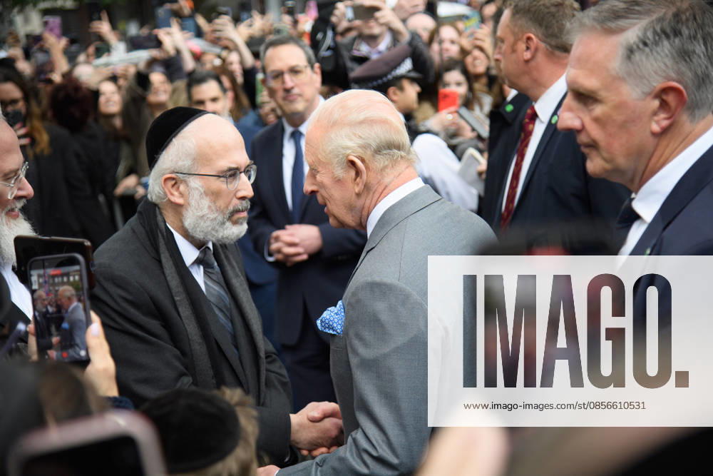 King Charles III Visits Golders Green, London, UK - Thursday 14 May 2026 King Charles III visits members of the Jewish community in Golders Green, London, England, UK on Thursday 14 May, 2026 to show solidarity and support., Credit:Justin Ng Avalon UK, England, London, Golders Green