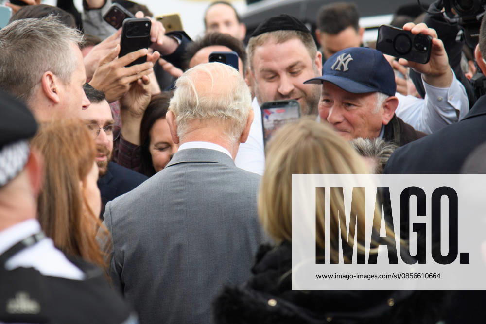 King Charles III Visits Golders Green, London, UK - Thursday 14 May 2026 King Charles III visits members of the Jewish community in Golders Green, London, England, UK on Thursday 14 May, 2026 to show solidarity and support., Credit:Justin Ng Avalon UK, England, London, Golders Green
