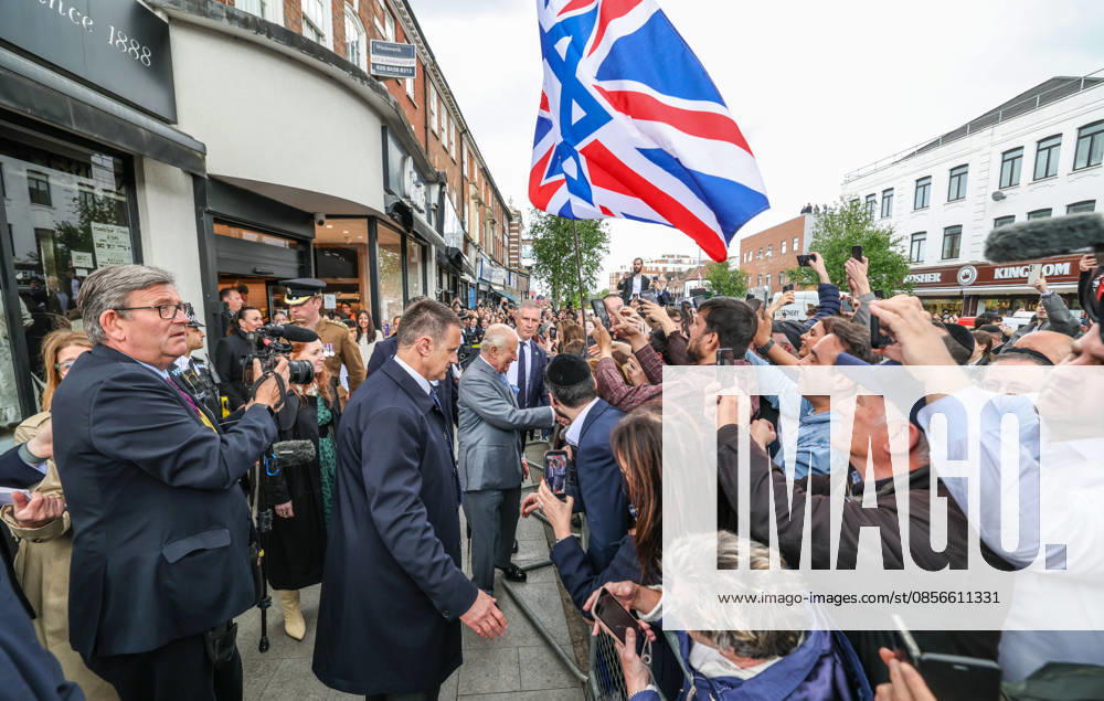 King Charles in Golders Green King Charles greets local residents in Golders Green in North London following the attack on Jewish residents., Credit:Richard Pohle PA ROTA - B68 Avalon Golders Green