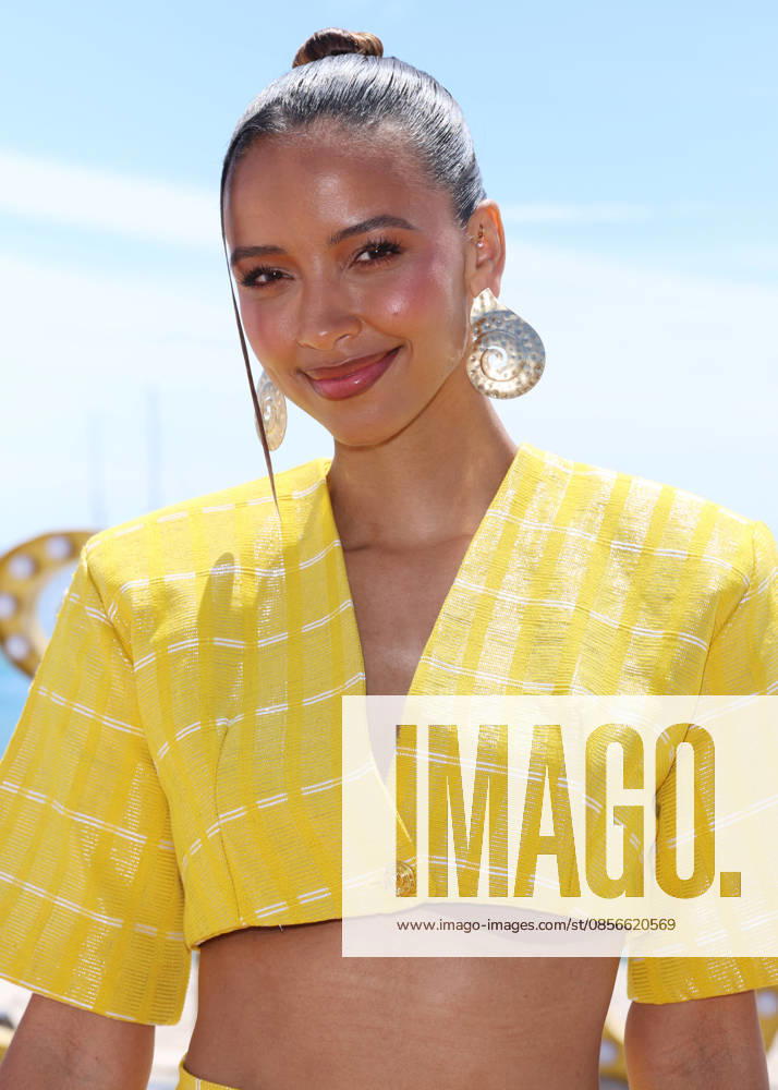 Flora Coquerel Miss France 2014 at the Magnum fashion show on Magnum beach Cannes on the occasion of the 79th Cannes International Film Festival, France, May 14, 2026 Denis Guignebourg Bestimage After announcing the launch of Maison Magnum®, haute couture opens its exceptional podium to A Castillon for an exclusive showcase on May 14 on the Magnum Cannes beach on the occasion of the 79th Cannes Film Festival. Previously at the heart of Maison Magnum® an inaugural fashion show artistically directed by L Roach and couture silhouettes imagined by V Weinsanto celebrating a shared vision of pleasure as a sensory experience, at the crossroads of gourmandise and creativity This new take on gourmandise through creativity and contemporary culture w