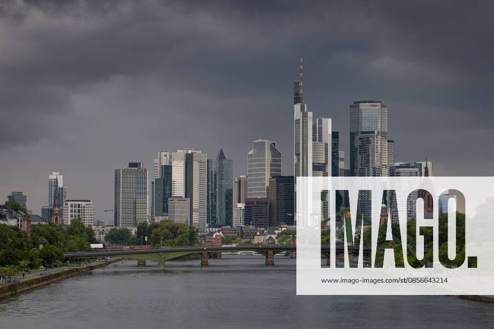 Cloudy sky over the Frankfurt skyline Dark rain clouds drift across the sky over the Frankfurt banking skyline Frankfurt am Main Hesse Germany 2026-05-14_ffm_skyline_01