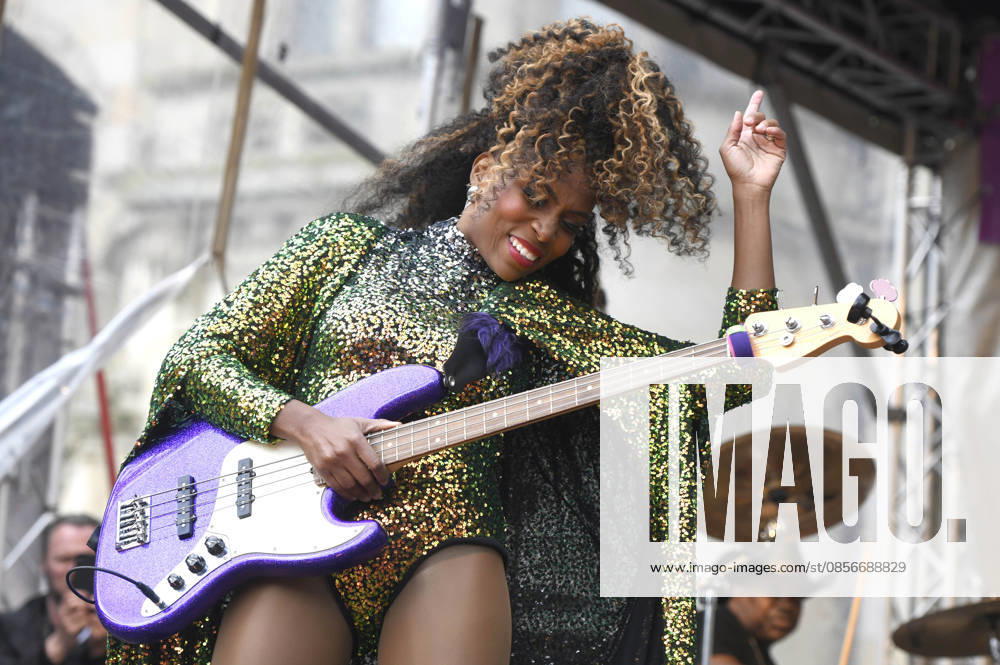 Nik West live at enercity swinging hannover 2026 on the Platz der Menschrechte in front of the New Hanover Town Hall, 14 05 2026 Foto:xC.xNiehausx xFuturexImagex enercity_6538
