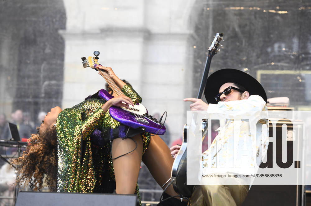 Nik West live at enercity swinging hannover 2026 on the Platz der Menschrechte in front of the New Hanover Town Hall, 14 05 2026 Foto:xC.xNiehausx xFuturexImagex enercity_6544