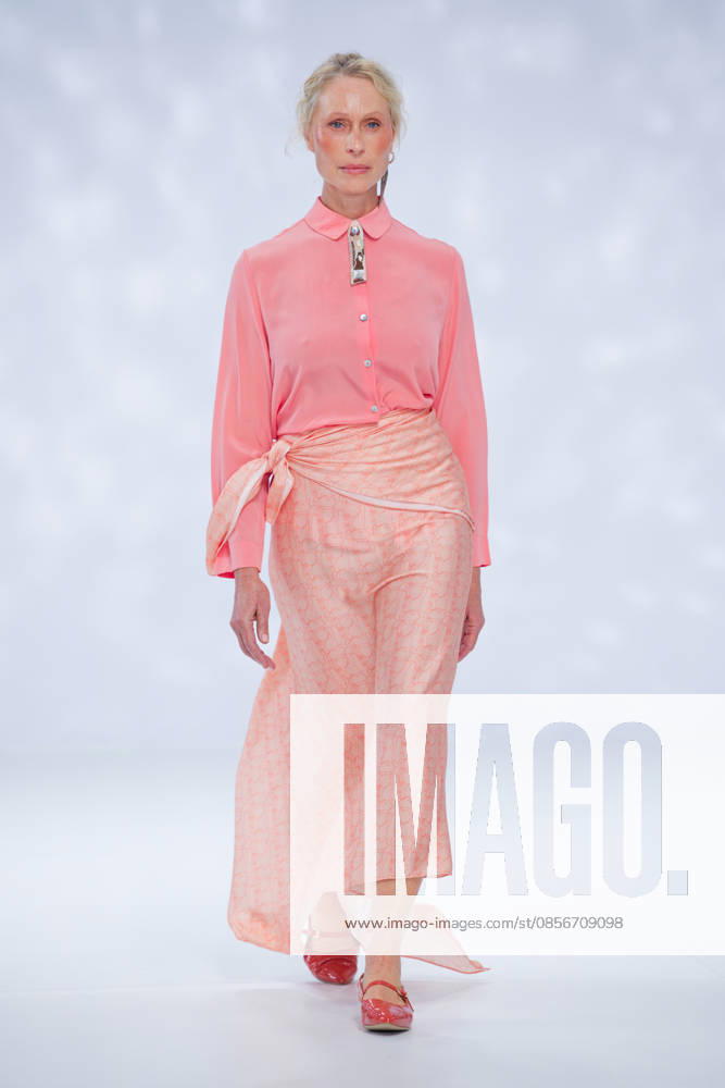 Australian Fashion Week 2026 - Runway - Ngali A model walks the runway during the Ngali Wander with Wonder Runway show at Australian Fashion Week 2026 at the Museum of Contemporary Art on May 15, 2026 in Sydney, Australia., Credit:IOIO IMAGES IOIO Avalon Australia, New South Wales, Sydney, Museum of Contemporary Art