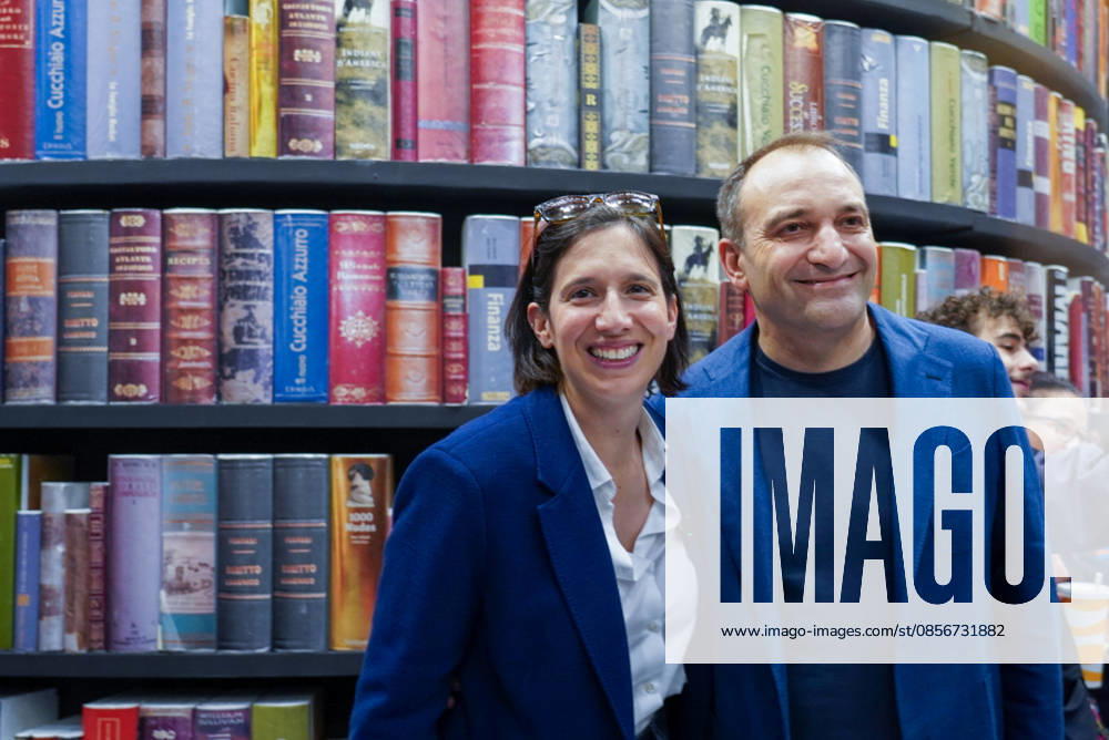 Democratic Party Secretary Elly Schlein and Turin Mayor Stefano Lorusso pose for a photo at the book tower at the International Book Fair. Turin, May 15, 2026 Turin Italy - ZUMAa289 20260515_zia_a289_043