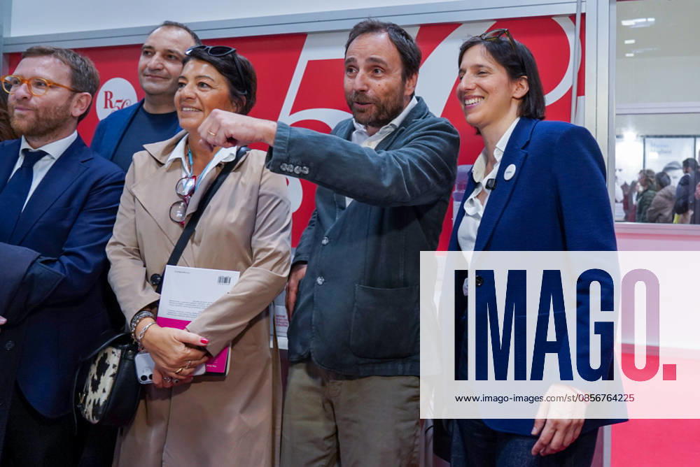 Democratic Party Secretary Elly Schlein visits Repubblica s stand at the Arena Robinson during the International Book Fair. Turin, May 15, 2026 Turin Italy - ZUMAa289 20260515_zia_a289_027