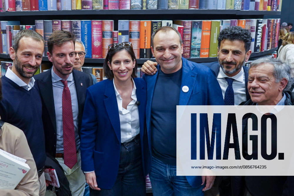 Democratic Party Secretary Elly Schlein and representatives of the Turin party pose for a photo at the book tower at the International Book Fair. Turin, May 15, 2026 Turin Italy - ZUMAa289 20260515_zia_a289_025