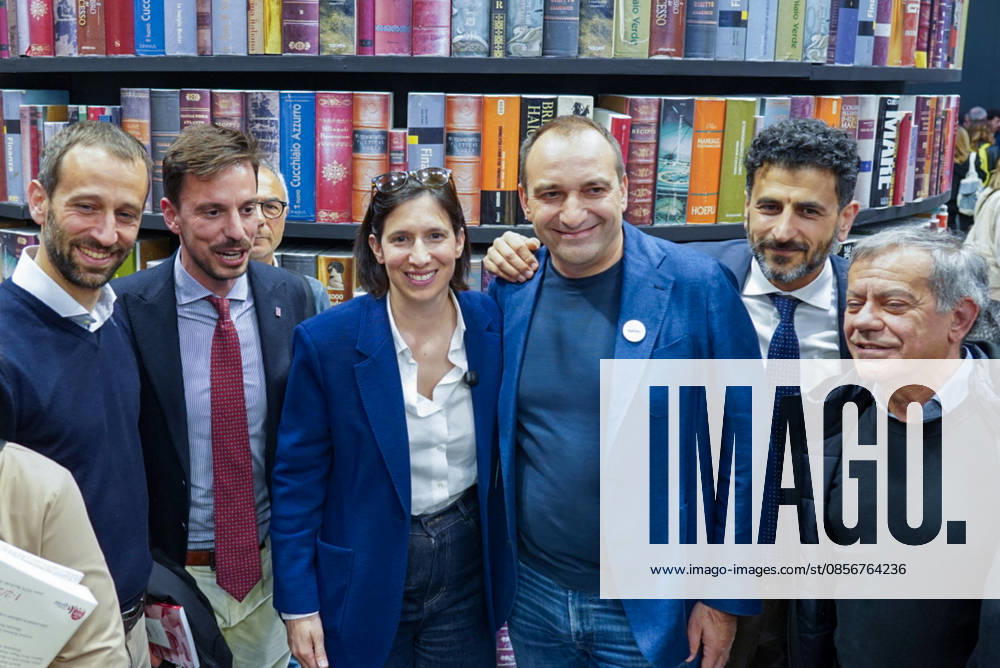 Democratic Party Secretary Elly Schlein and representatives of the Turin party pose for a photo at the book tower at the International Book Fair. Turin, May 15, 2026 Turin Italy - ZUMAa289 20260515_zia_a289_026