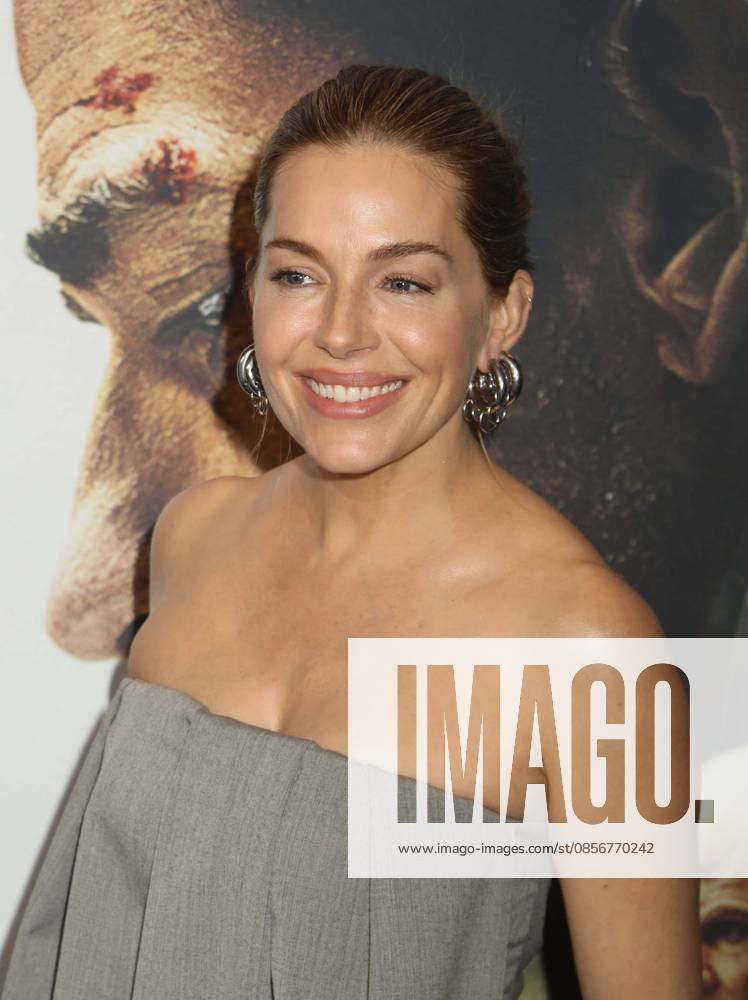 Actor SIENNA MILLER seen during the red carpet arrivals for Amazon MGM Studios Tom Clancy s Jack Ryan - Ghost War World Premiere held at Regal Times Square. New York USA - ZUMAk03_ 20260515_zaf_k03_086